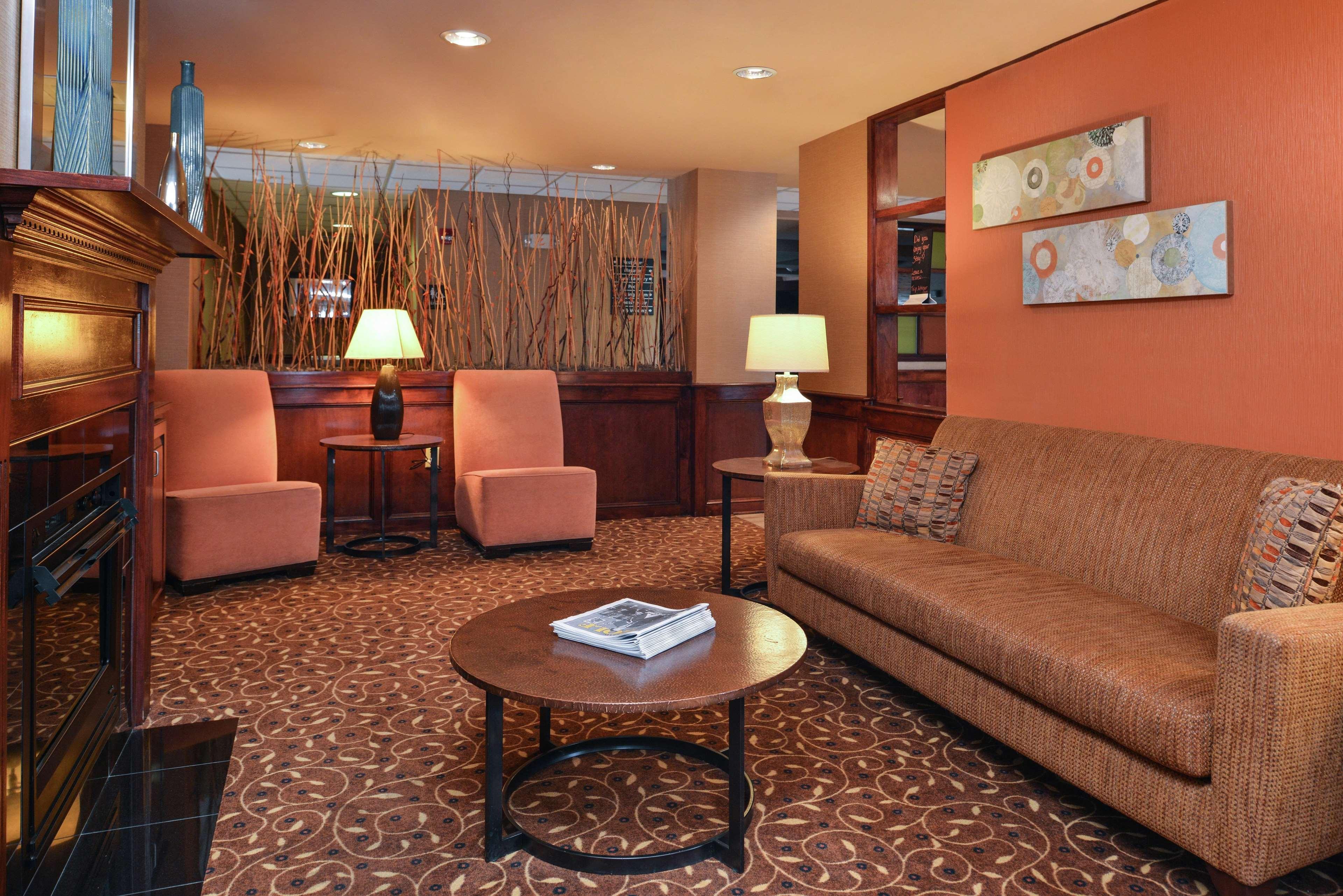 Hampton Inn Greensboro East / Mcleansville Esterno foto